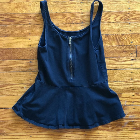 Super cute day time or night time tank top - Picture 2 of 2